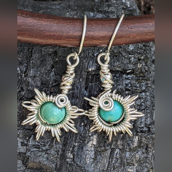 Hand Crafted 925 Sterling Silver Sunburst Earrings Turquoise Gemstone Beads - Picture 9 of 15